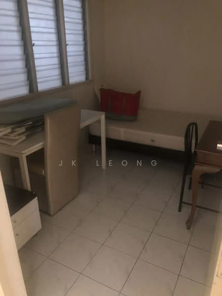 Pangsapuri untuk Dijual di Prima Saujana - JK Leong - Bedroom - PropertyGuru.com.my