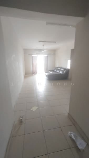 Kondominium untuk Disewa di Fortune Park (Suria Perdana) - Eason Hong - Living Room - PropertyGuru.com.my