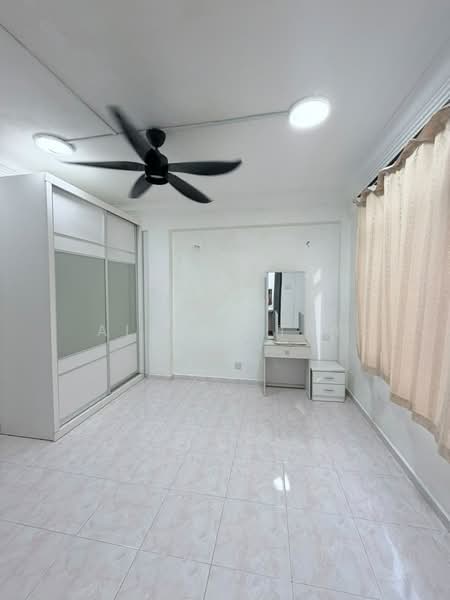 Pangsapuri untuk Disewa di Sri Bayu - Alviss Tay - Bedroom - PropertyGuru.com.my