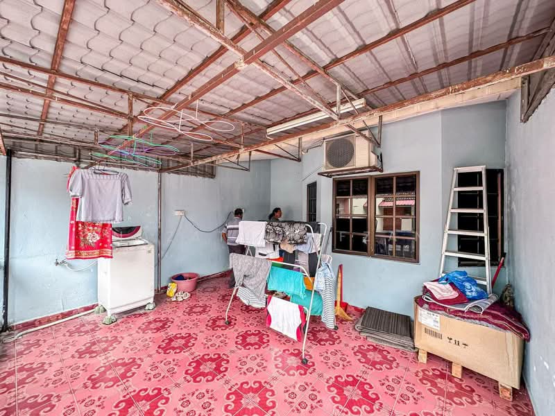 Terraced House for Sale in Batu Caves (Selangor) - Nazatul Afzan - PropertyGuru.com.my