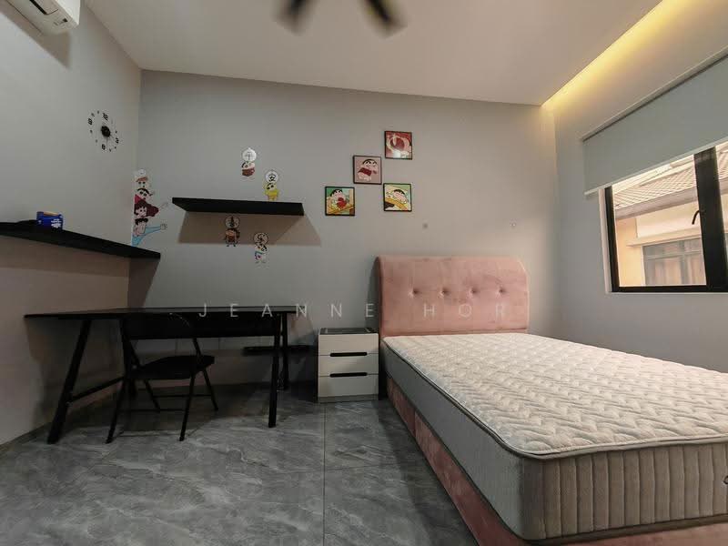 2-storey Terraced House for Rent in 16 Sierra (Puchong) - Jeanne Hor - Bedroom 2 - PropertyGuru.com.my