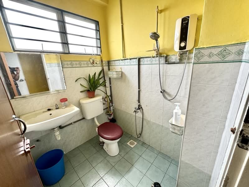 Condominium for Rent at Langat Jaya Condominium - Fazri . - PropertyGuru.com.my