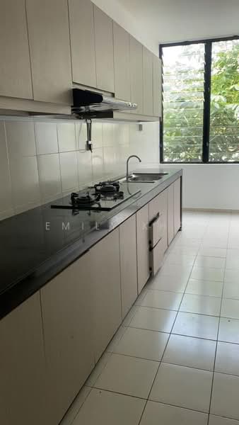 Rumah Bandar untuk Dijual di Shah Alam (Selangor) - Emily Kho - Kitchen - PropertyGuru.com.my