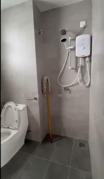 Service Residence for Rent at SUNSURIA FORUM SERVICED APARTMENT - Abby Woo - Bathroom - PropertyGuru.com.my