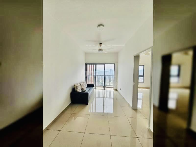 Kondominium untuk Disewa di Sky Awani Residensi 3 - Erin Yusof - Living Room - PropertyGuru.com.my