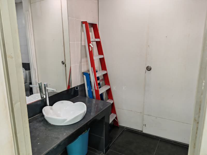 Kedai / Pejabat untuk Disewa di Jalan Klang Lama (Old Klang Road) (Kuala Lumpur) - Ong KK - Bathroom - PropertyGuru.com.my