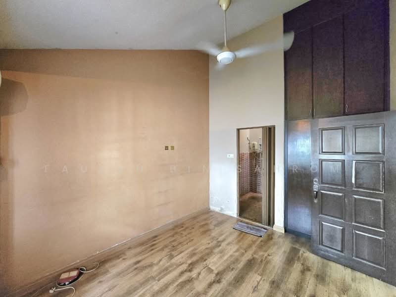 1-storey Terraced House for Sale in Taman Tan Yew Lai (Jalan Klang Lama (Old Klang Road)) - Fauzan bin Sahrom - PropertyGuru.com.my