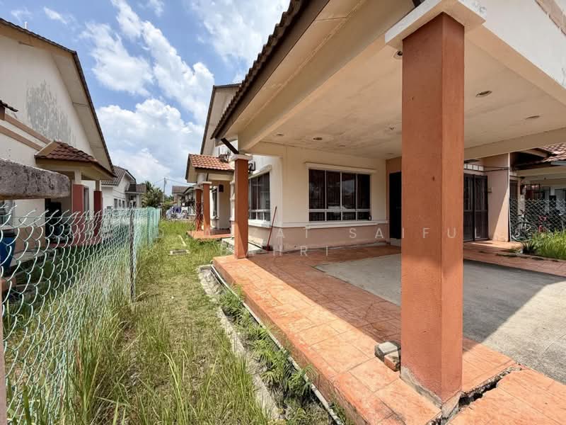 2-storey Terraced House for Sale in Taman Indah Klia (Sepang) - Mohd Aizat Saiful Bahri - Exterior - PropertyGuru.com.my
