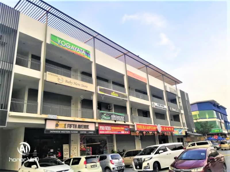 Service Residence for Rent at Ten Kinrara - Sky Lee - Exterior - PropertyGuru.com.my