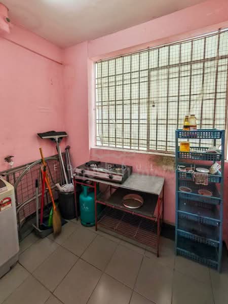 Condominium for Sale at Kristal Heights - Syed Abdullah - Kitchen - PropertyGuru.com.my
