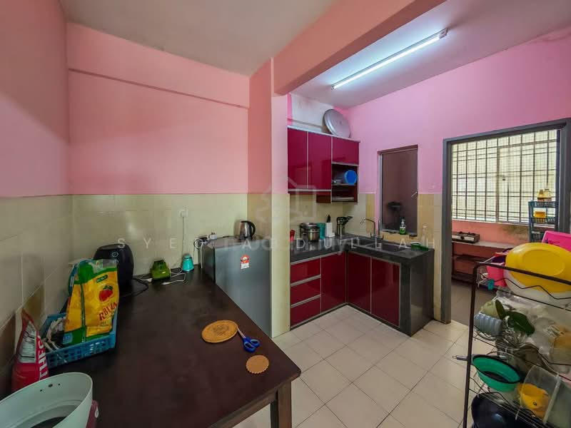 Condominium for Sale at Kristal Heights - Syed Abdullah - Kitchen - PropertyGuru.com.my
