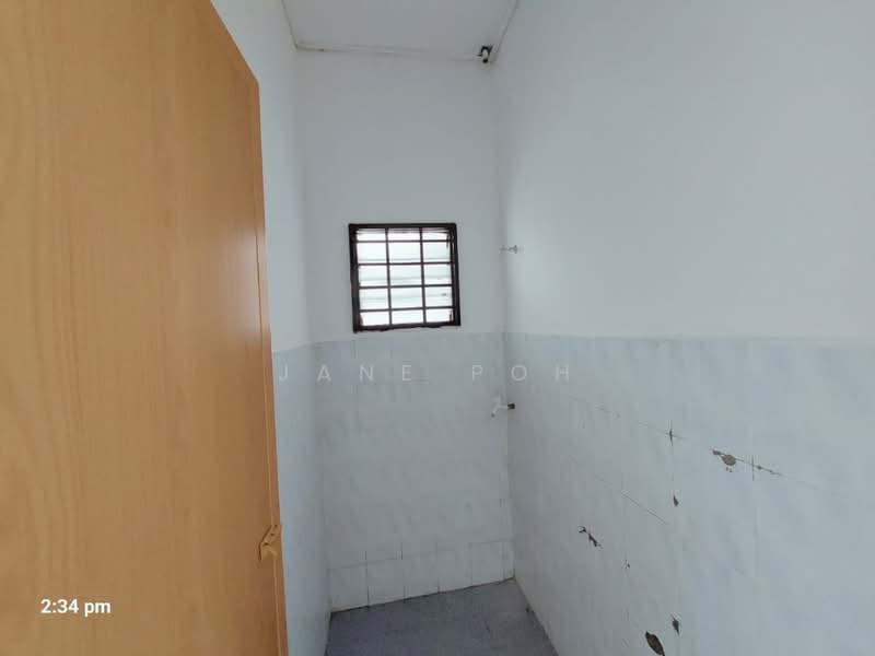 1-storey Terraced House for Sale in Bandar Universiti Seri Iskandar (Bota) - Jane Poh - Interior - PropertyGuru.com.my