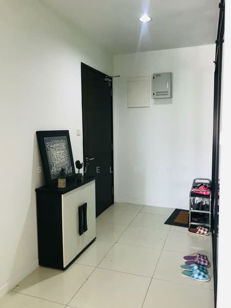 Kondominium untuk Dijual di Residensi Ledang - Samuel Wong - Entrance - PropertyGuru.com.my