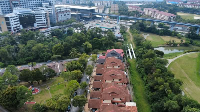 Rumah Berkembar untuk Dijual di Tropicana Indah (Kota Damansara) - Azian Nasa - PropertyGuru.com.my