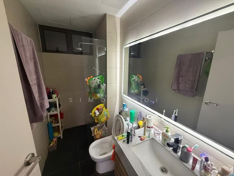 Condominium for Sale at Skycube - Simon Ooi - Bathroom - PropertyGuru.com.my
