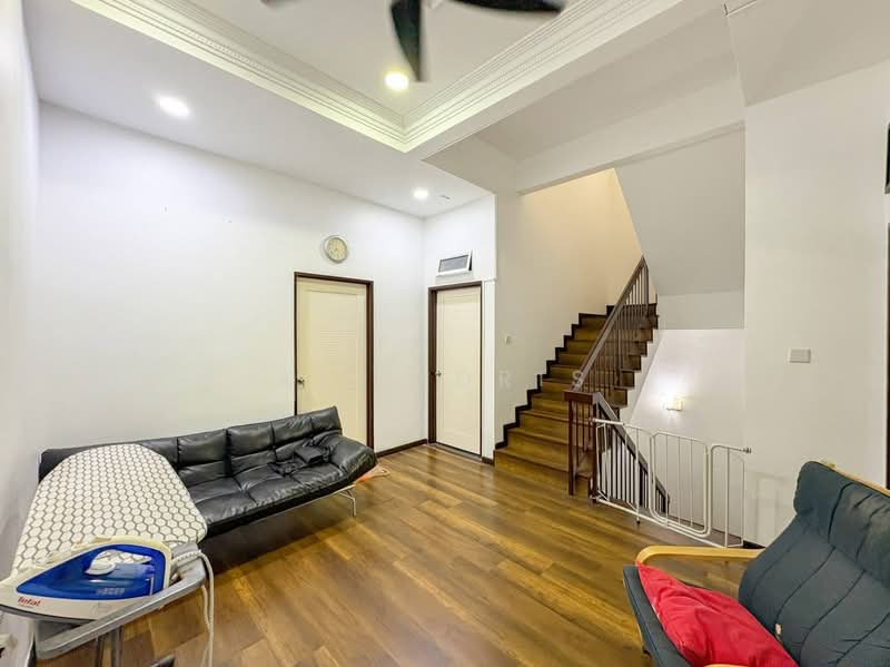 3-storey Terraced House for Sale in Ukay Perdana (Ulu Kelang) - Ali Idris - Living Room - PropertyGuru.com.my