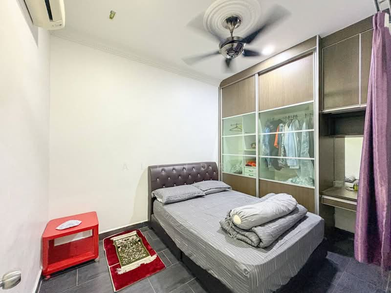 3-storey Terraced House for Sale in Ukay Perdana (Ulu Kelang) - Ali Idris - Bedroom - PropertyGuru.com.my