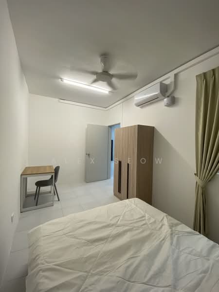 Kondominium untuk Disewa di Residensi Sateria - Alex Seow - Bedroom - PropertyGuru.com.my