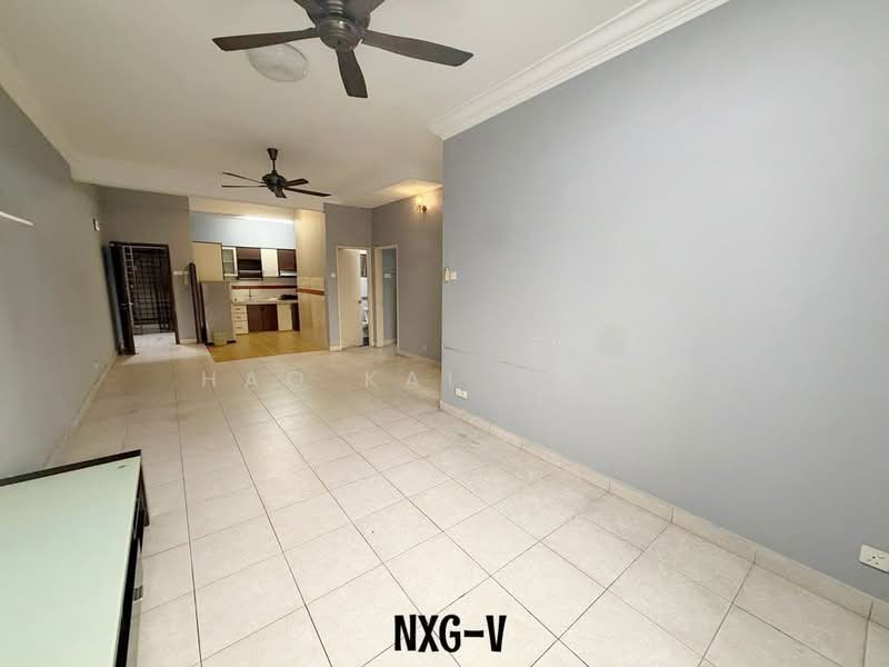 Kondominium untuk Dijual di Lakes Condominiums / Pangsapuri Tasik - Hao Kai Khaw - Living Room - PropertyGuru.com.my