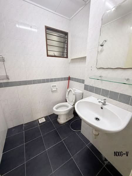 Kondominium untuk Dijual di Lakes Condominiums / Pangsapuri Tasik - Hao Kai Khaw - Bathroom - PropertyGuru.com.my