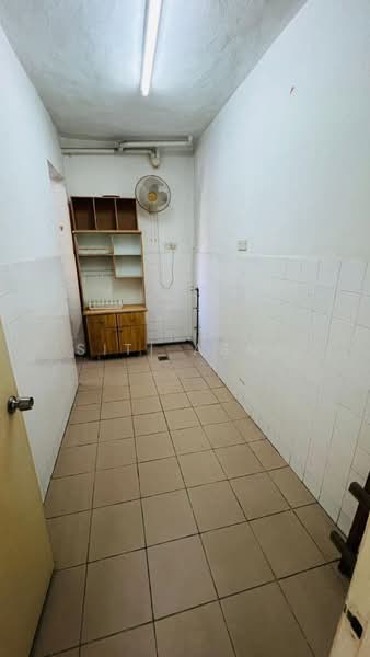 Flat for Sale at Bandar Teknologi Kajang Flat - Siti Asni - Kitchen - PropertyGuru.com.my