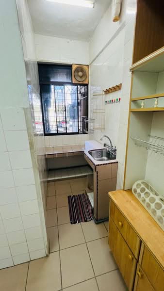 Flat for Sale at Bandar Teknologi Kajang Flat - Siti Asni - Kitchen - PropertyGuru.com.my