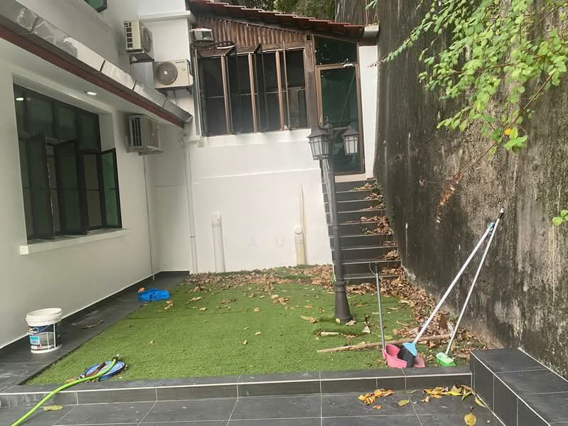 Rumah Berkembar untuk Dijual di Teluk Kumbar (Penang) - LAU . - Exterior - PropertyGuru.com.my