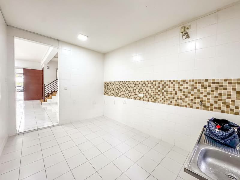 2-storey Terraced House for Sale in Putrajaya (Putrajaya) - Nur Alia Omar - Kitchen - PropertyGuru.com.my