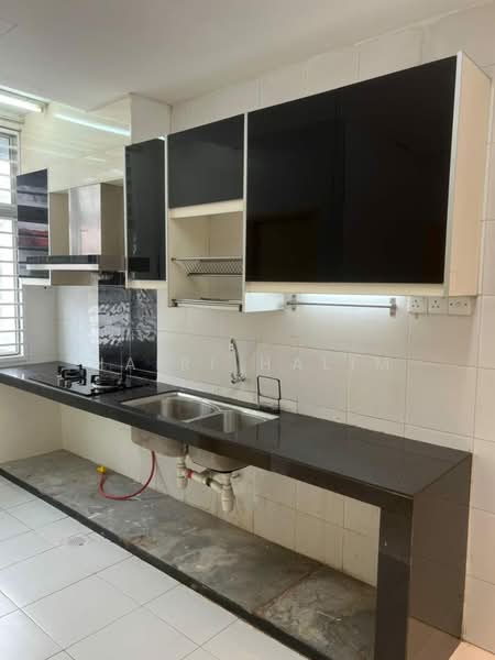 Townhouse for Sale in Bandar Saujana Putra (Tanjong Duabelas) - Hairi Halim - PropertyGuru.com.my