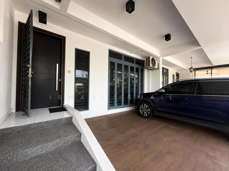 2-storey Terraced House for Sale in Denai Alam (Shah Alam) - Ismadi Ismail - Exterior - PropertyGuru.com.my