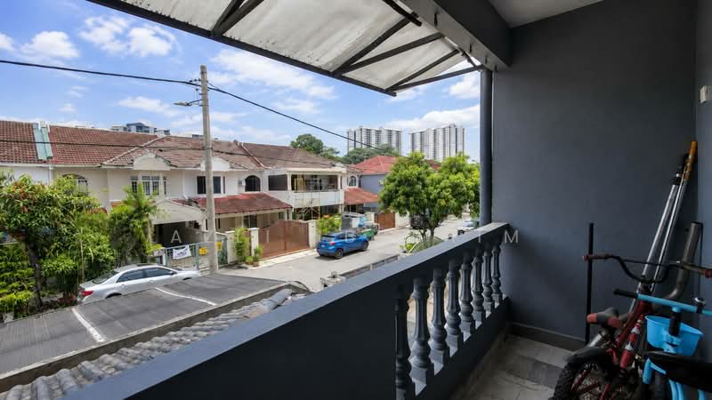 Rumah Teres 2 Tingkat untuk Dijual di Pandan Indah (Ampang) - Azli Ibrahim - Balcony - PropertyGuru.com.my