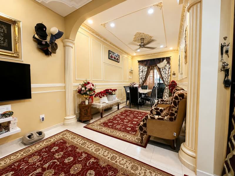 Rumah Teres 1 Tingkat untuk Dijual di Taman Setia Indah (Tebrau) - ALHAFIZ AZIS - Living Room - PropertyGuru.com.my