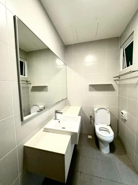 Kondominium untuk Dijual di Imperial Residences - Simon Ooi - Bathroom - PropertyGuru.com.my
