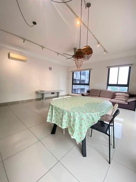 Service Residence for Rent at V@SUMMERPLACE - Daniel Yong - Living Room - PropertyGuru.com.my
