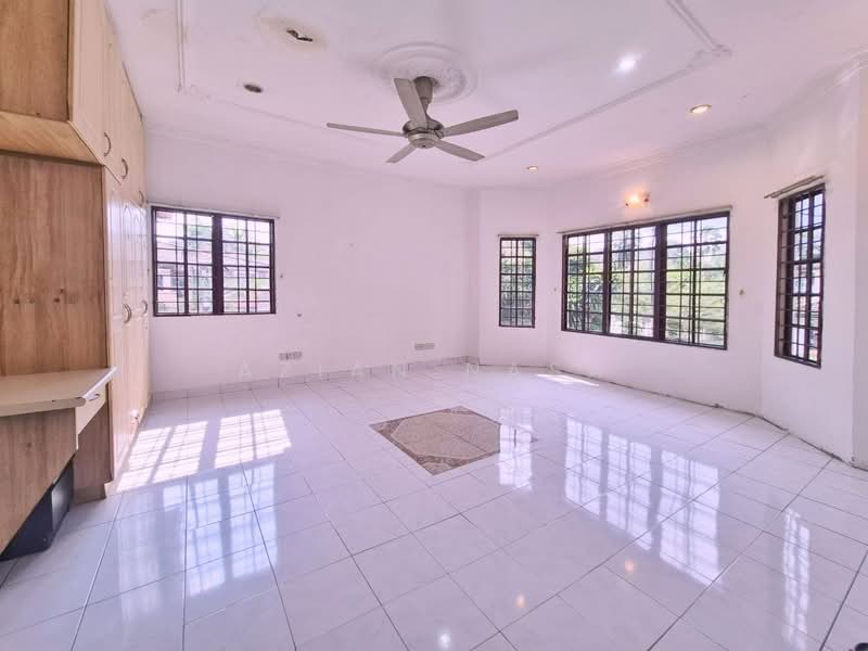 2-storey Terraced House for Sale in Seksyen 7 (Kota Damansara) - Azian Nasa - PropertyGuru.com.my