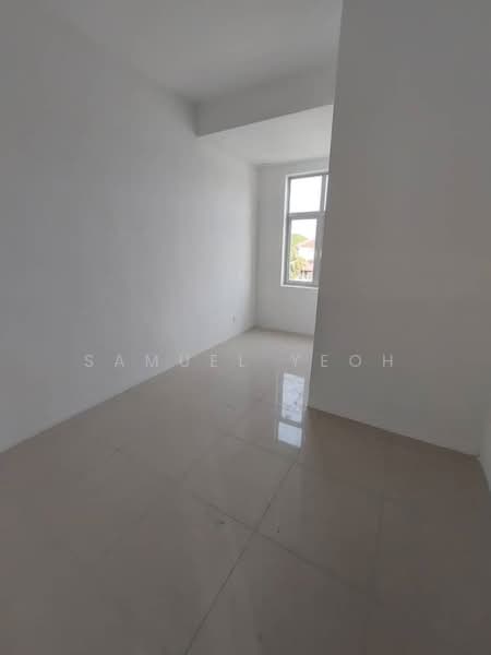 Rumah Teres 3 Tingkat untuk Dijual di Kampung Simpah (Butterworth) - Samuel Yeoh - Interior - PropertyGuru.com.my
