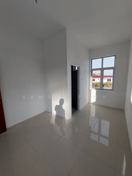 Rumah Teres 3 Tingkat untuk Dijual di Kampung Simpah (Butterworth) - Samuel Yeoh - Interior - PropertyGuru.com.my