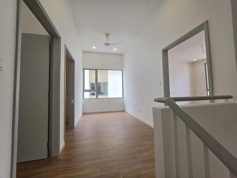 2-storey Terraced House for Rent in Bandar Gamuda Cove (Dengkil) - Kent Fatt - Corridor - PropertyGuru.com.my