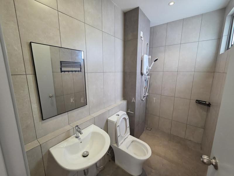 2-storey Terraced House for Rent in Bandar Gamuda Cove (Dengkil) - Kent Fatt - Bathroom - PropertyGuru.com.my