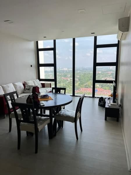Kediaman Servis untuk Disewa di The Square @ One City - Oscar Phang - Living Room - PropertyGuru.com.my