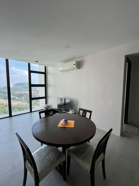 Kediaman Servis untuk Disewa di The Square @ One City - Oscar Phang - Dining Room - PropertyGuru.com.my