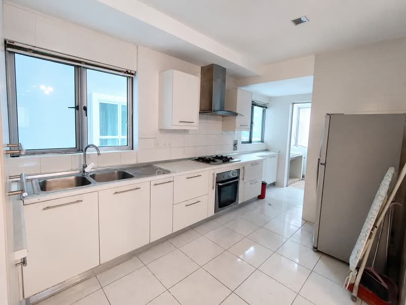 Service Residence for Sale at Kiara Designer Suites - CH Ng - Kitchen - PropertyGuru.com.my