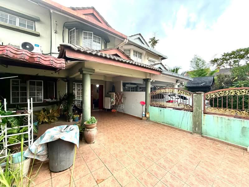 Rumah Teres 2-Tingkat untuk Dijual di Bandar Tun Hussein Onn (Cheras) - Azli Ibrahim - Exterior - PropertyGuru.com.my