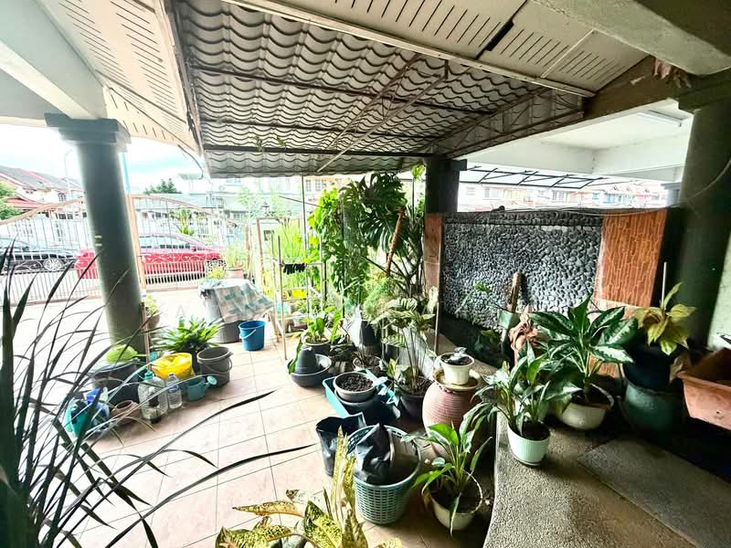 Rumah Teres 2-Tingkat untuk Dijual di Bandar Tun Hussein Onn (Cheras) - Azli Ibrahim - Exterior - PropertyGuru.com.my
