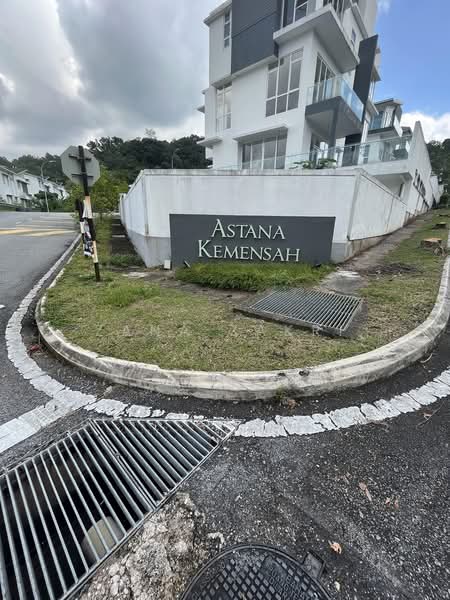 Rumah Berkembar untuk Disewa di Taman Melawati (Ulu Kelang) - Zana Zakri - PropertyGuru.com.my