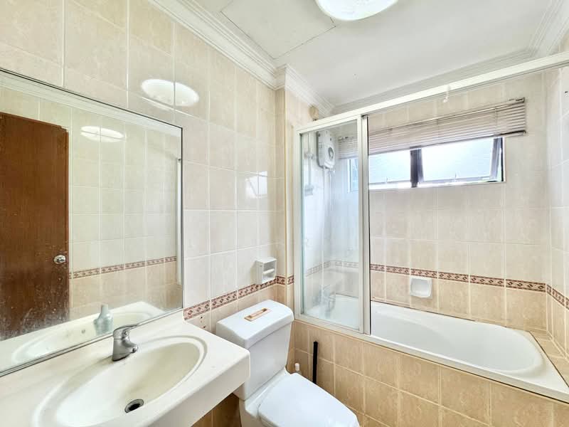 Condominium for Sale at D'Melor Condominium - Azli Ibrahim - Bathroom - PropertyGuru.com.my