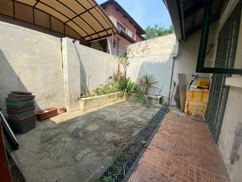 Semi-Detached House for Sale in Bandar Tasik Kesuma (Beranang) - Izzah Alias - Exterior - PropertyGuru.com.my