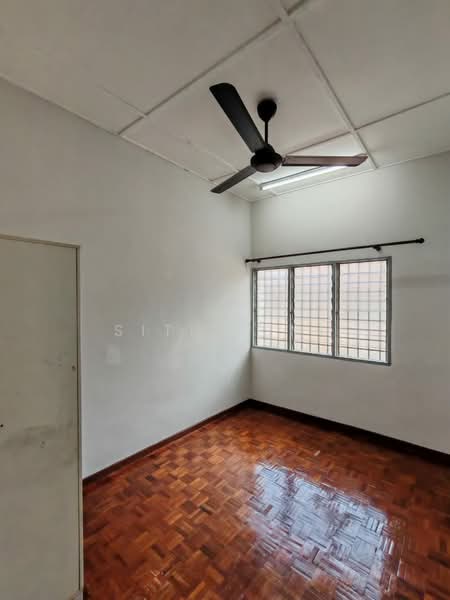 Rumah Teres 2 Tingkat untuk Dijual di Taman Universiti Indah (Seri Kembangan) - Siti Asni - Interior - PropertyGuru.com.my