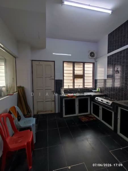 2-storey Terraced House for Sale in Taman Chi Liung (Klang) - Diana See - PropertyGuru.com.my