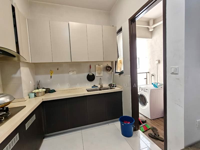 Condominium for Sale at Royal Strand @ Country Garden Danga Bay - Adam Chua - Kitchen - PropertyGuru.com.my